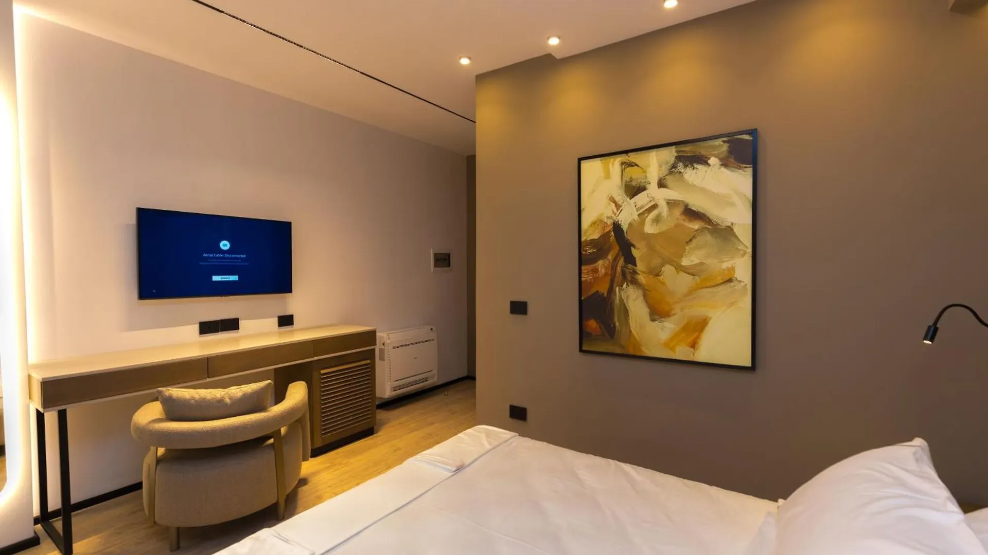 Diora'S Hotel And Apartments Vlore