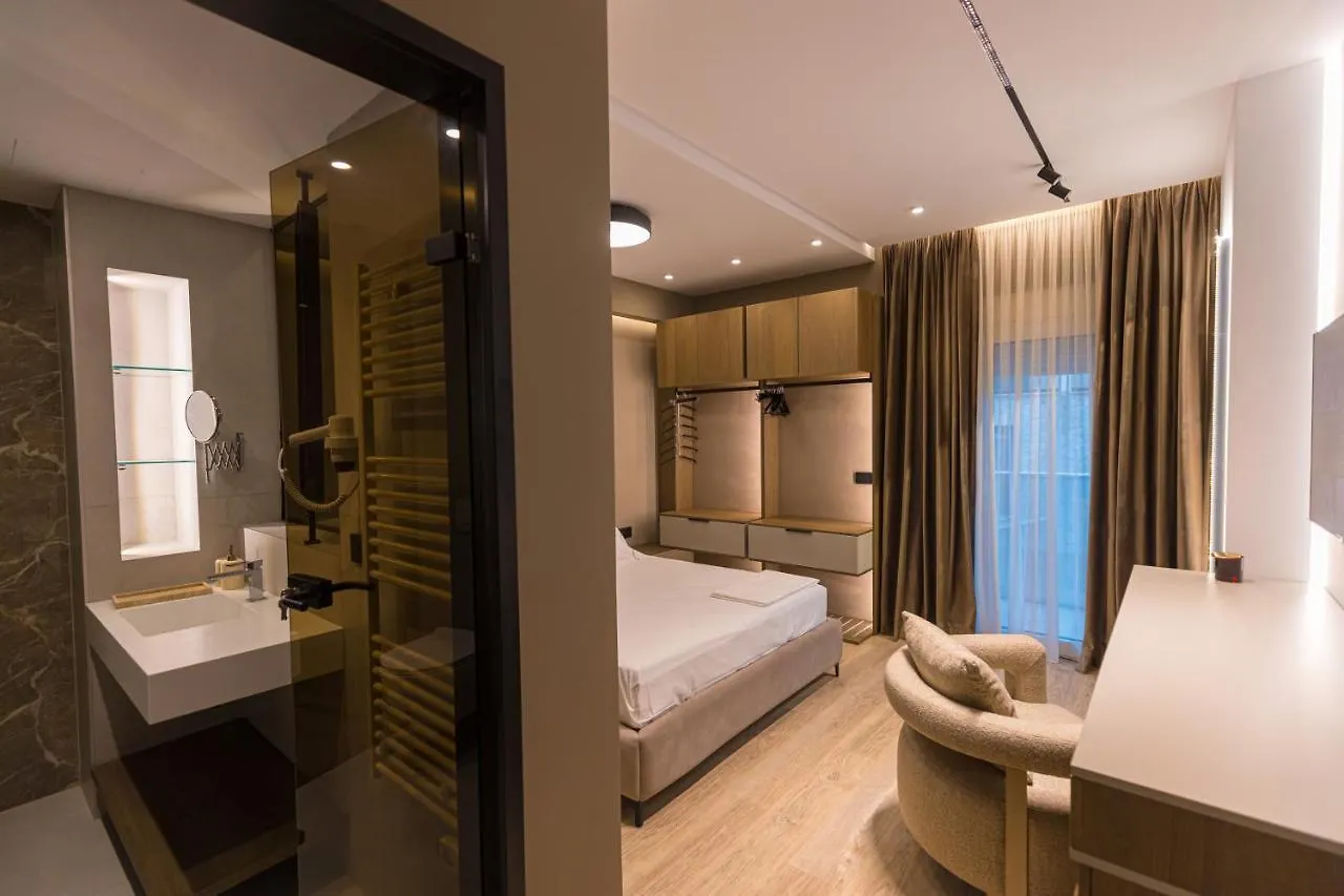 Diora'S Hotel And Apartments Vlorë 5*,  阿尔巴尼亚